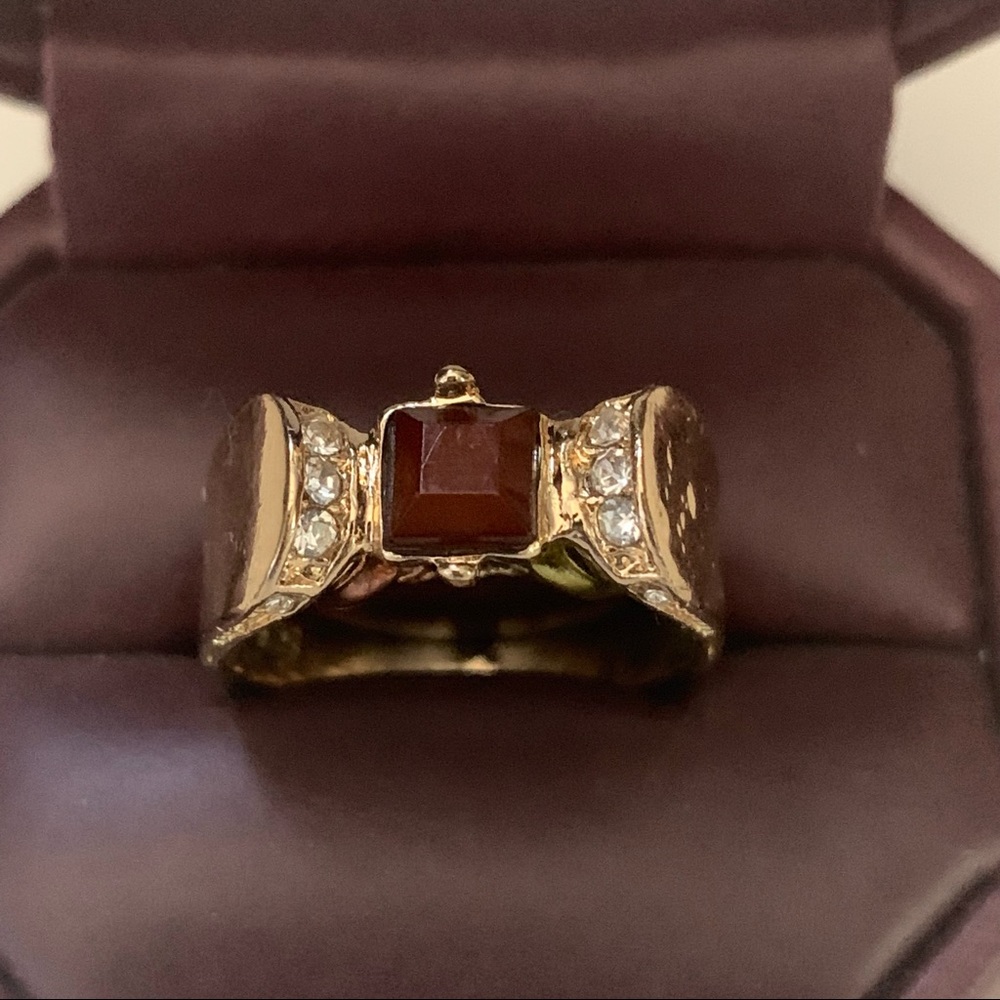 unique ring with two faces - Picture 5 of 11